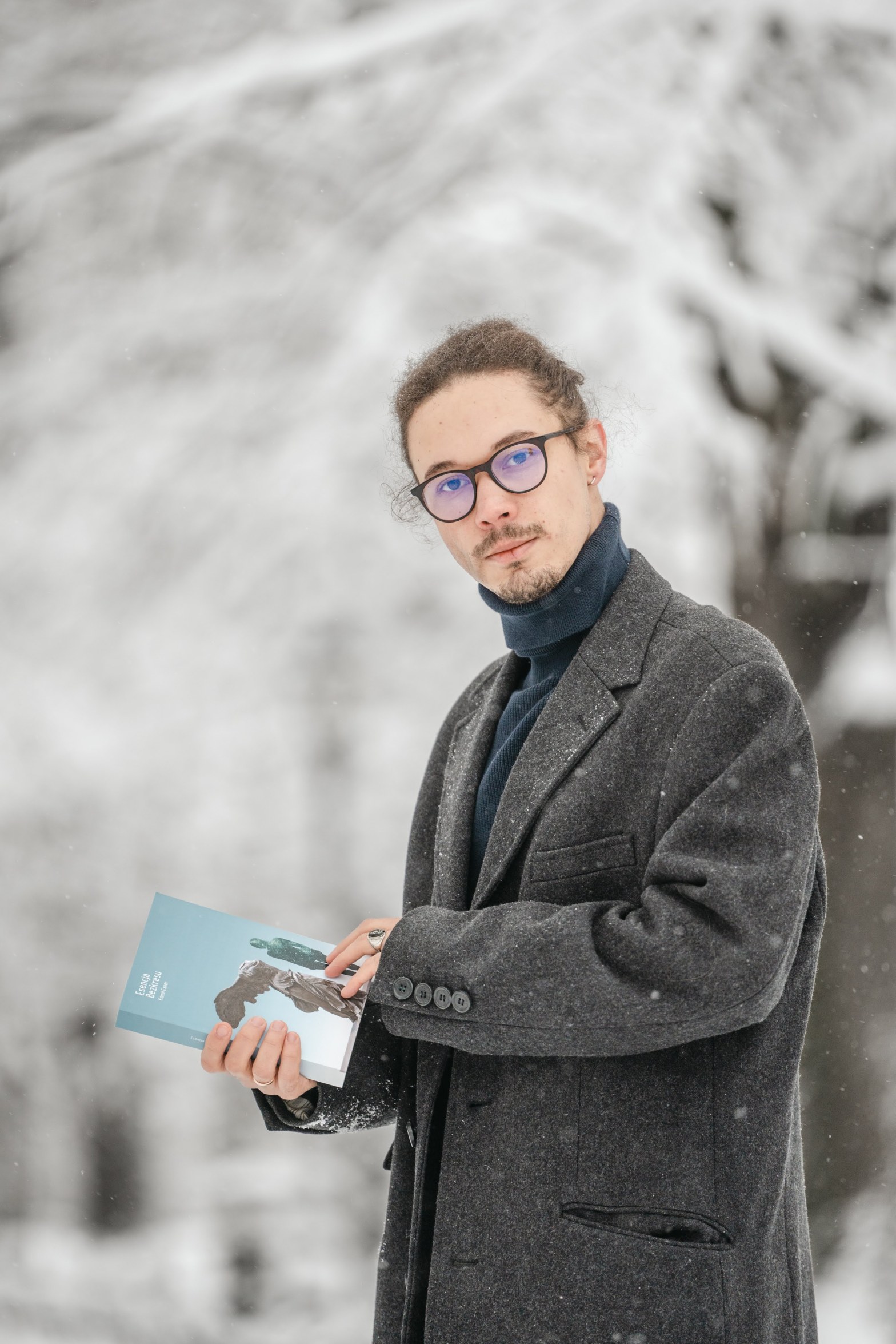 Kamil Exner - zimowy portret. Autor: Wojciech Latawiec.